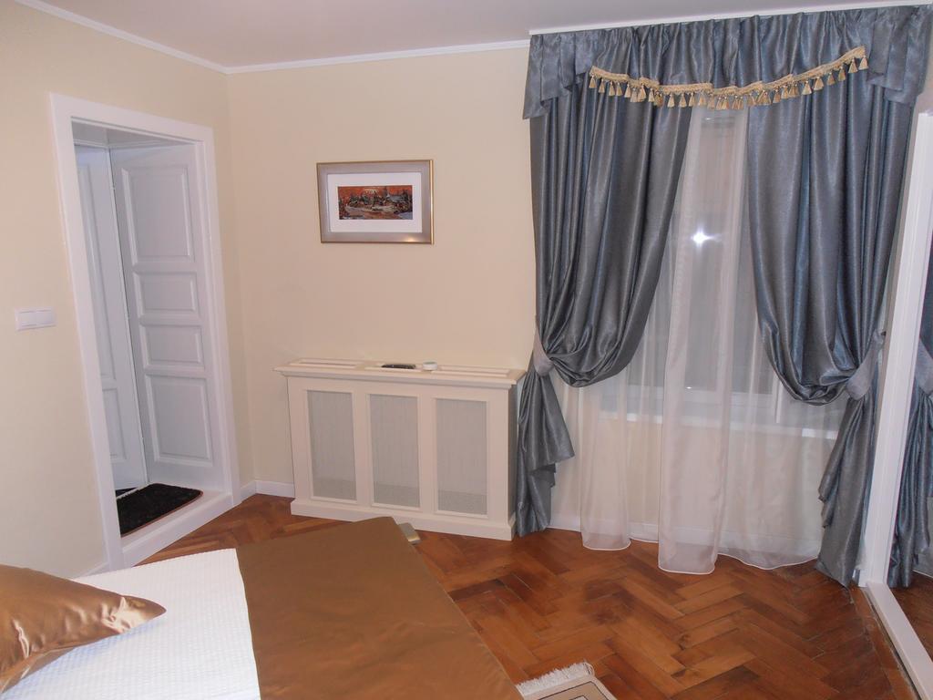 Zum Weissen Lamm Residence Sibiu Bagian luar foto