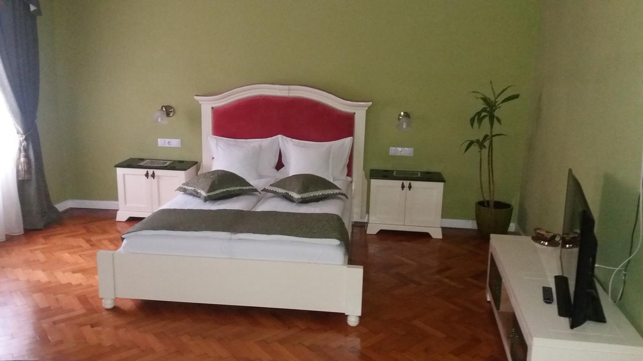 Zum Weissen Lamm Residence Sibiu Bagian luar foto